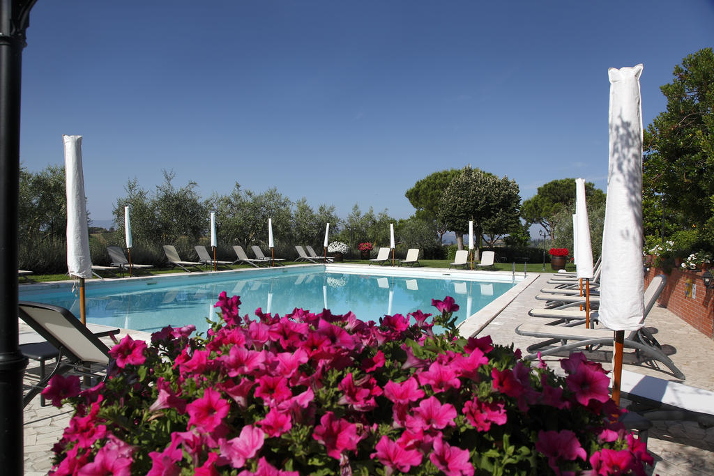 Borgo Tre Rose Hotell Valiano Eksteriør bilde